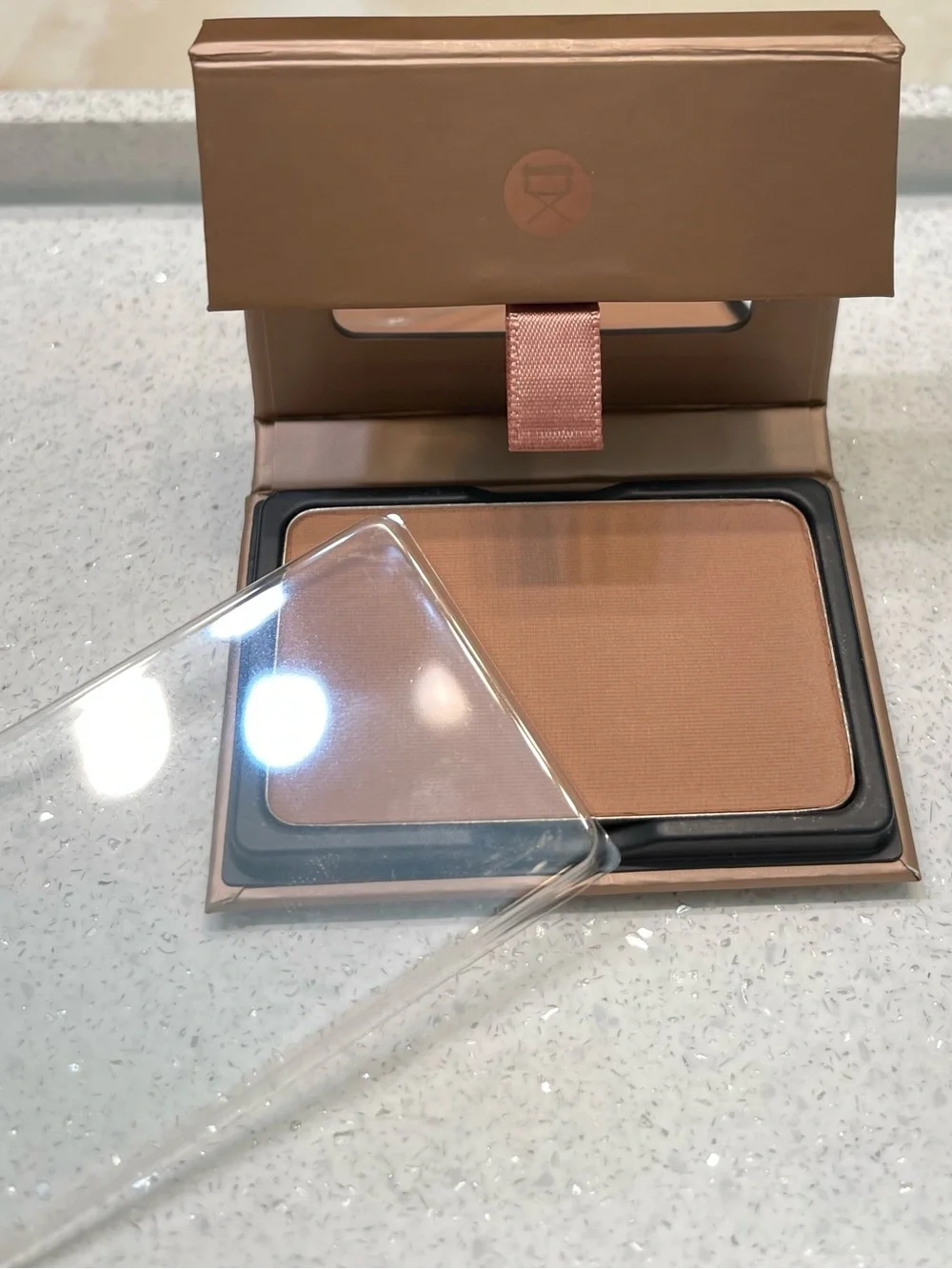 VISEART ~ ‘BRONZE NOIX’ Professional Bronzer with Box ~ Full Size 7.5 g